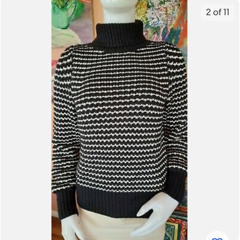 Michael Stars sweater size small.
